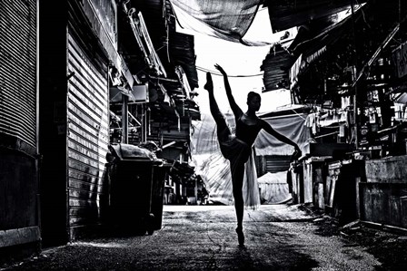 Street Dancer by Amnon Eichelberg art print