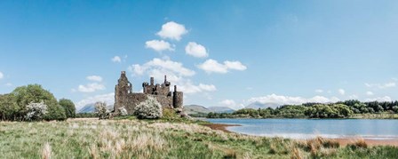 Kilchurn Castle by Laura Marshall art print