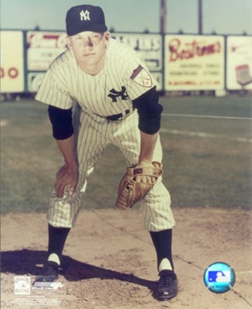 Mickey Mantle - #12 Hands on Knees (young) art print