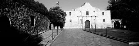 The Alamo, San Antonio, Texas (black &amp; white) by Panoramic Images art print